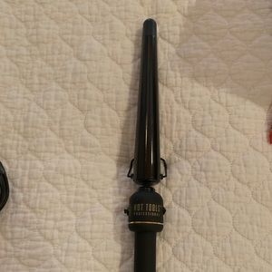 Hot topics professional curling iron